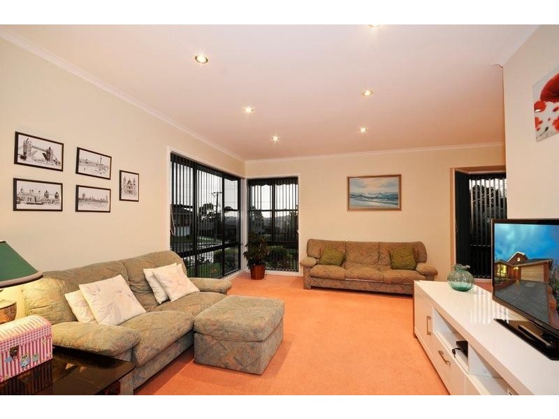 88 Woodville Road, Mooroolbark VIC 3138