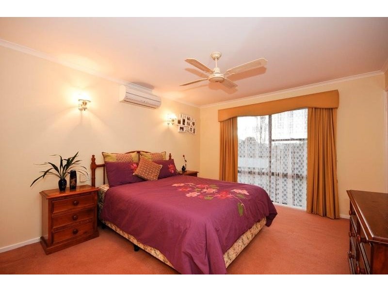 88 Woodville Road, Mooroolbark VIC 3138