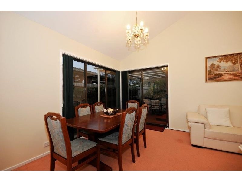 88 Woodville Road, Mooroolbark VIC 3138