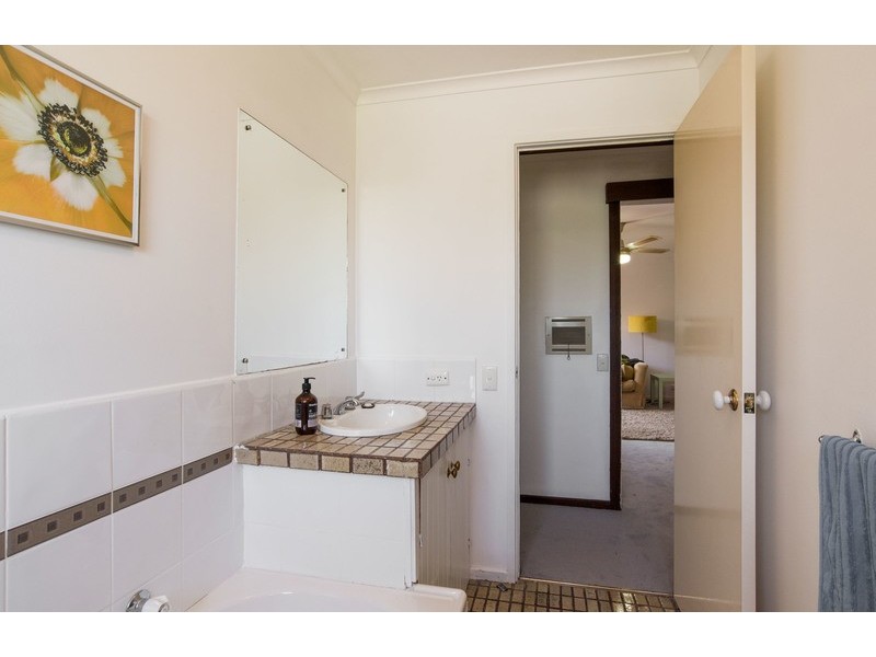 4/9 Churchill Road, Croydon VIC 3136