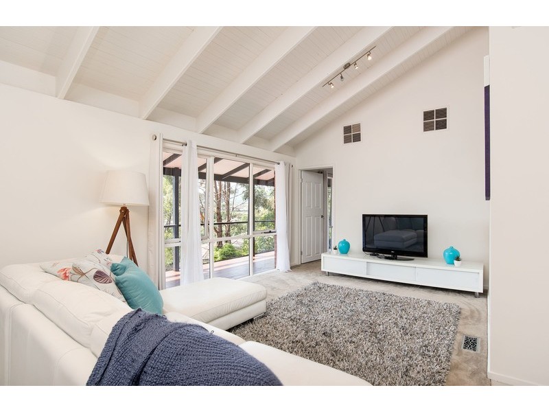 14 Landara Court, Mooroolbark VIC 3138