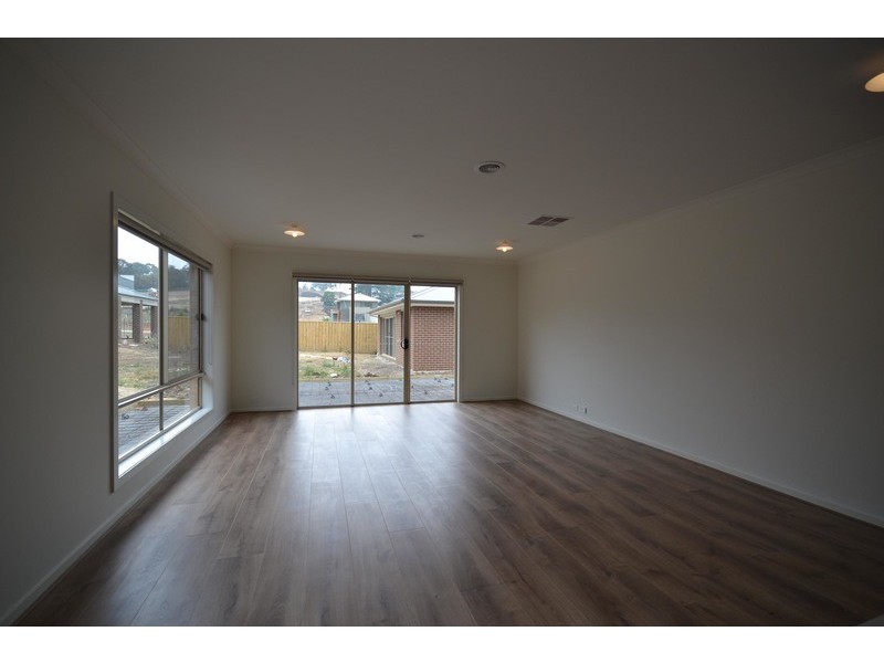 42 Sherwood Road, Chirnside Park VIC 3116