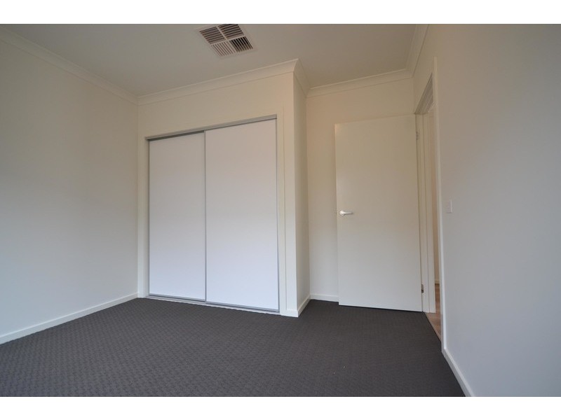 42 Sherwood Road, Chirnside Park VIC 3116