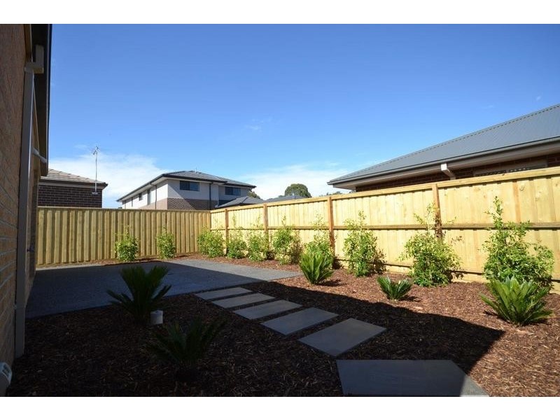 42 Sherwood Road, Chirnside Park VIC 3116