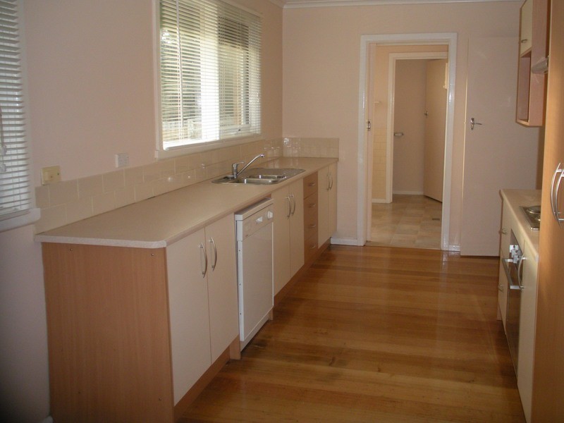 55 Balmoral Street, Kilsyth VIC 3137