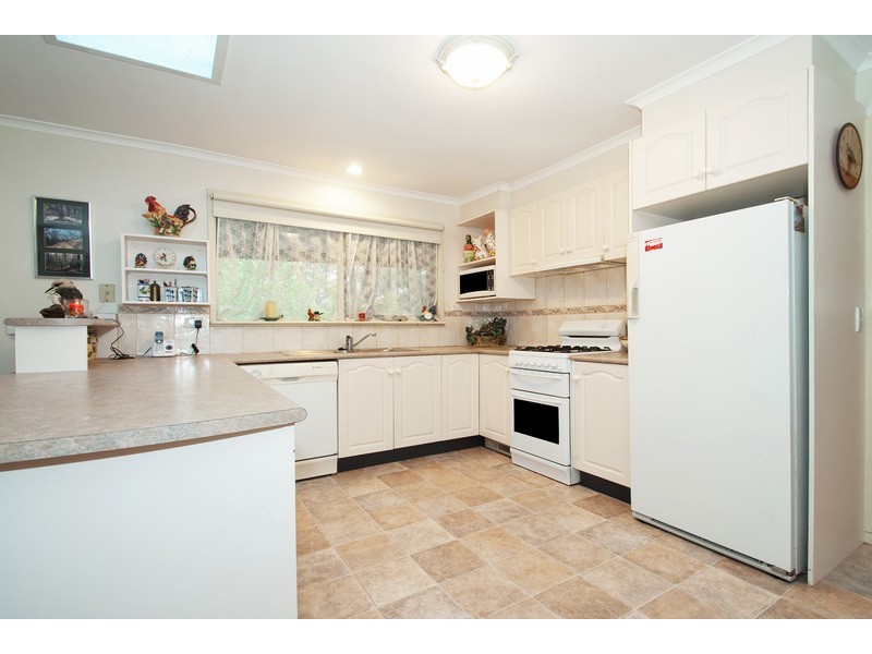 36 Joy Avenue, Mount Evelyn VIC 3796