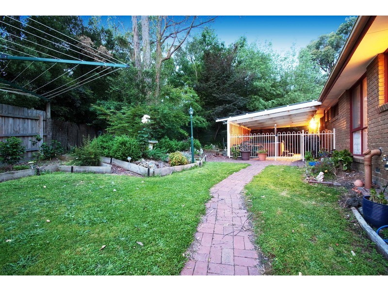 36 Joy Avenue, Mount Evelyn VIC 3796