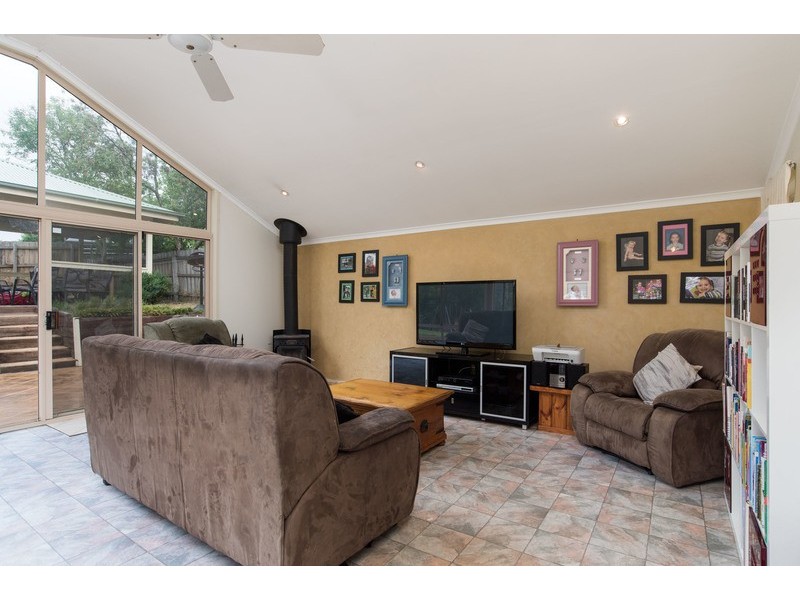 1 Eliot Court, Mooroolbark VIC 3138