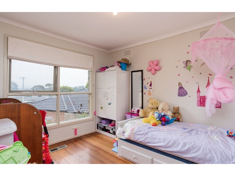 1 Eliot Court, Mooroolbark VIC 3138