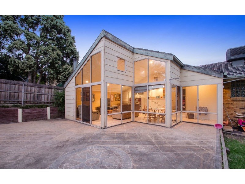 1 Eliot Court, Mooroolbark VIC 3138