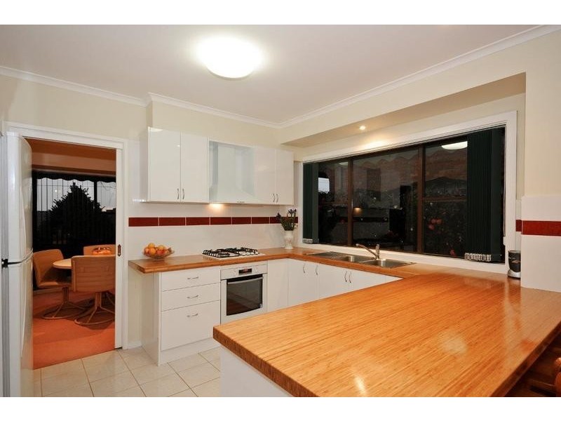 88 Woodville Road, Mooroolbark VIC 3138