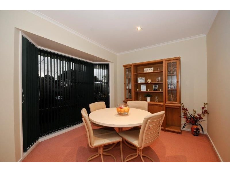 88 Woodville Road, Mooroolbark VIC 3138