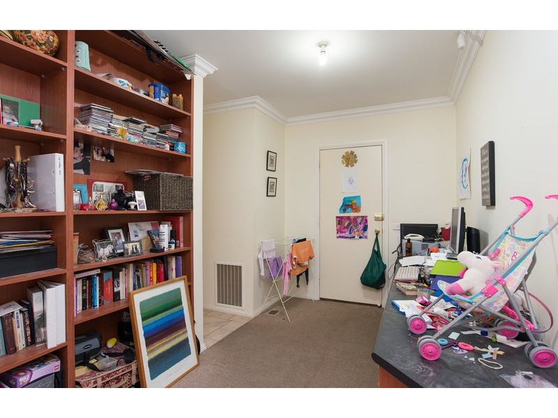 11/33-37 Karingal Street, Croydon North VIC 3136