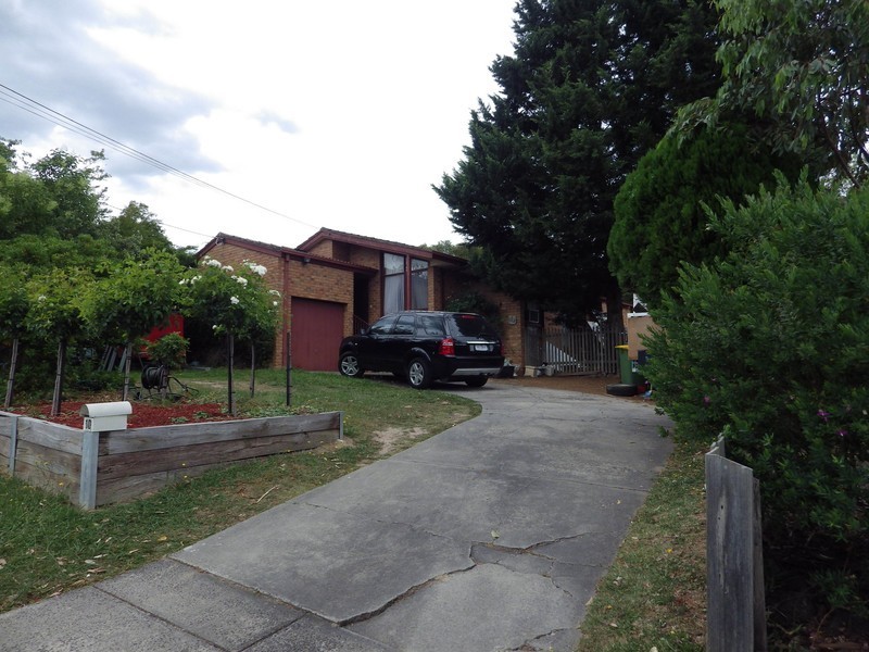 10 Anthony Drive, Chirnside Park VIC 3116