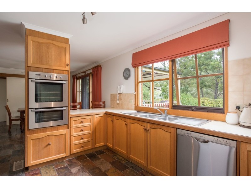 19 Nangathan Way, Croydon North VIC 3136