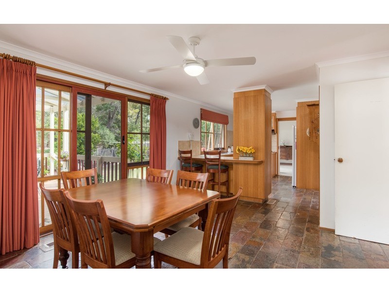 19 Nangathan Way, Croydon North VIC 3136