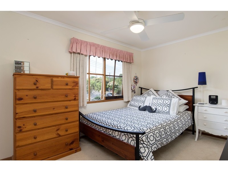 19 Nangathan Way, Croydon North VIC 3136