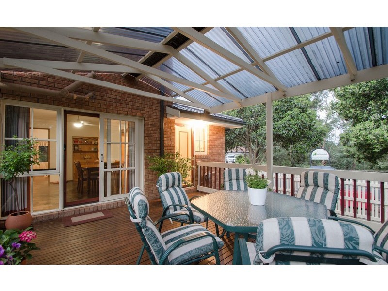 19 Nangathan Way, Croydon North VIC 3136