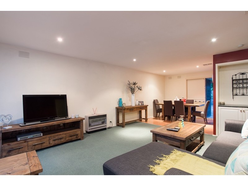 8/79 Bayswater Road, Croydon VIC 3136