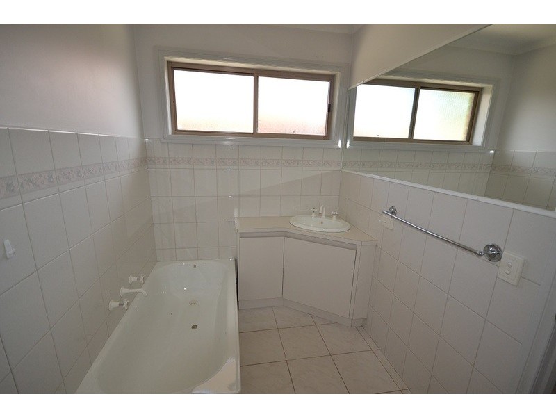 16 Percy Street, Croydon South VIC 3136