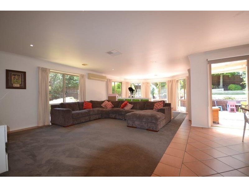 5 Green Street, Mooroolbark VIC 3138