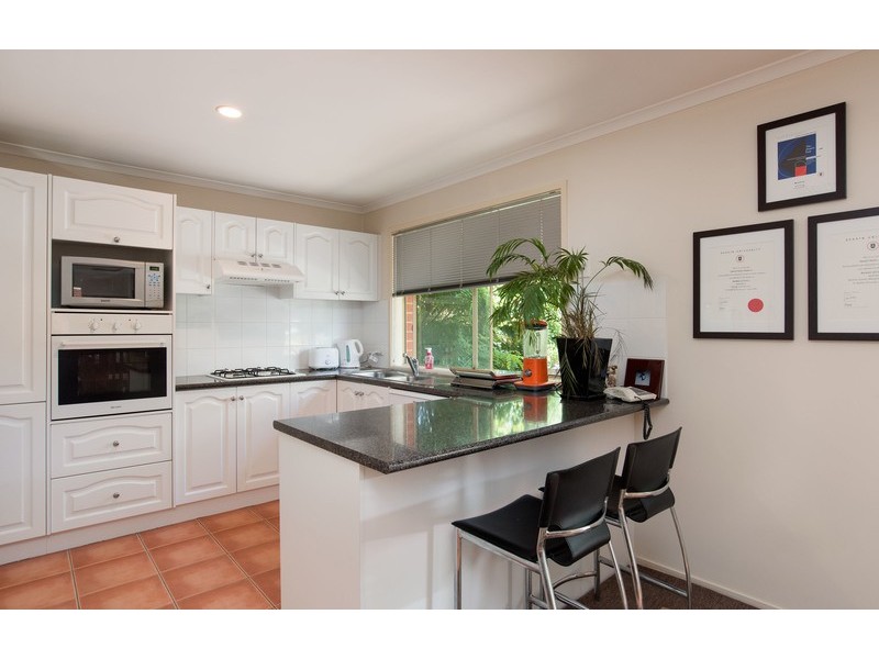 2 Melody Close, Lilydale VIC 3140