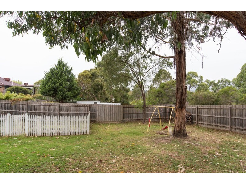 12 Coolaroo Court, Mooroolbark VIC 3138
