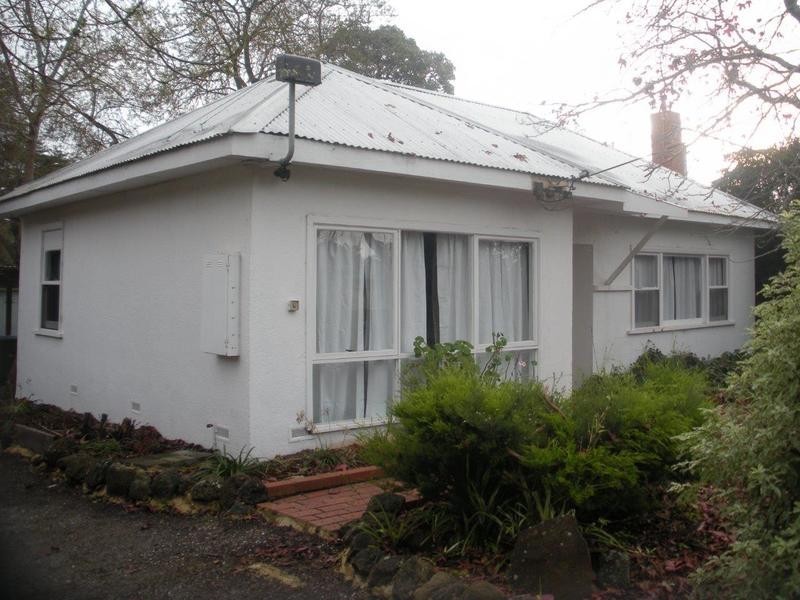 23 Bartlett Avenue, Croydon VIC 3136