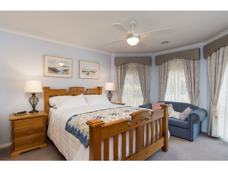 3 Champagne Rise, Chirnside Park VIC 3116