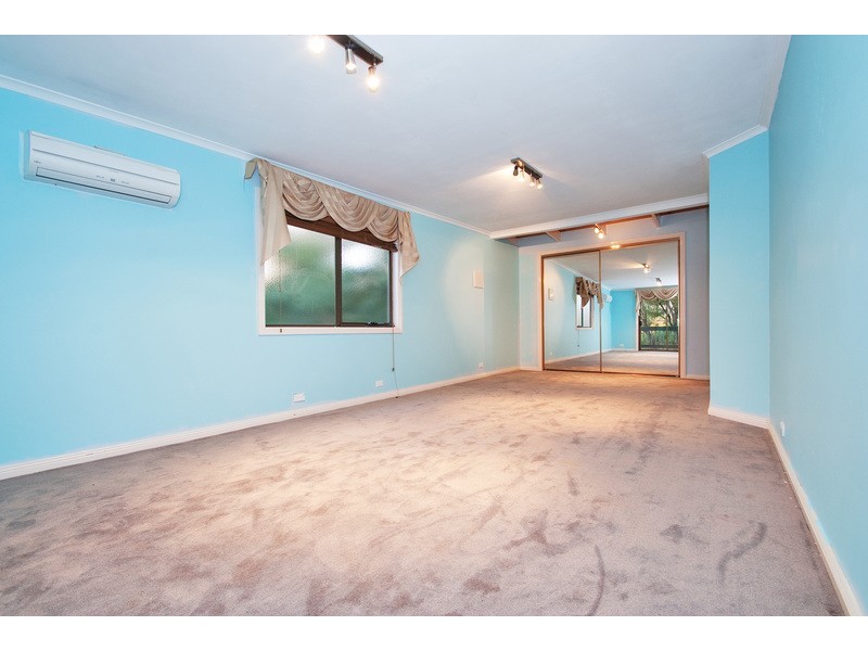 28 Struan Avenue, Mooroolbark VIC 3138