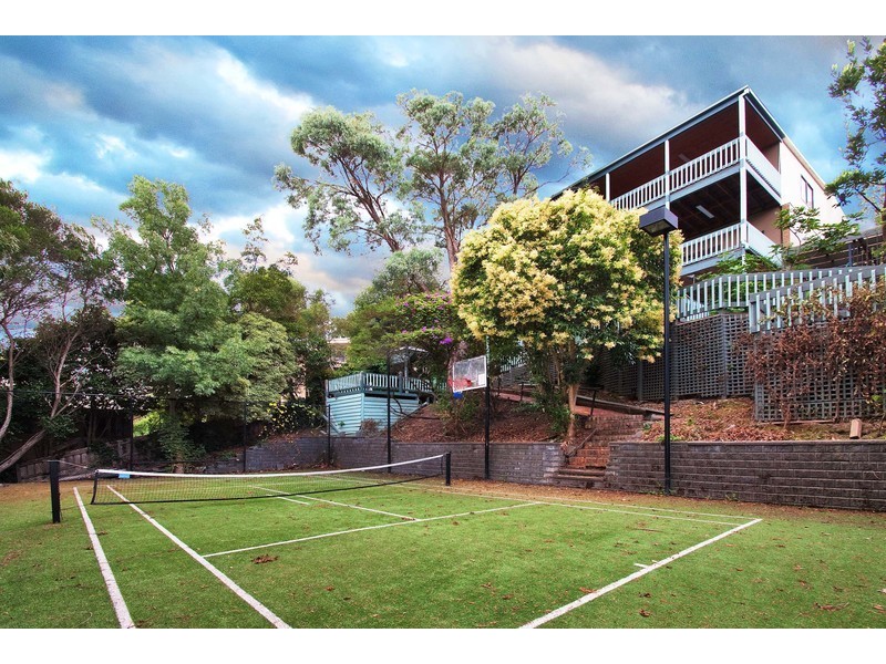 28 Struan Avenue, Mooroolbark VIC 3138