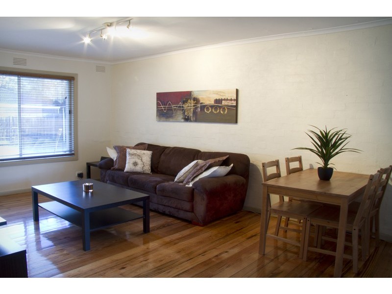 2/11-13 Ramsay Street, Bayswater North VIC 3153