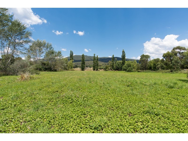 49 Badger Avenue, Badger Creek VIC 3777