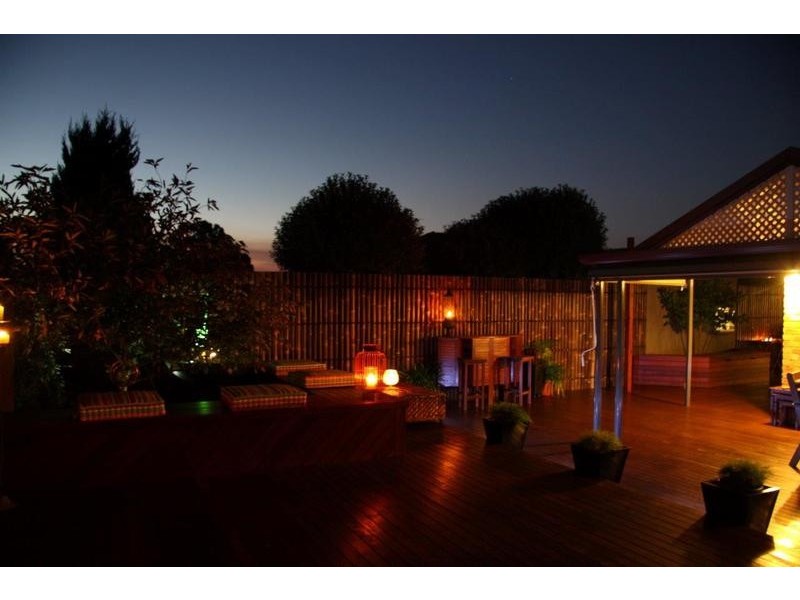 18 Whernside Court, Mooroolbark VIC 3138