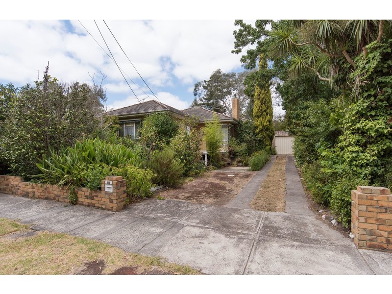 156 Lincoln Road, Croydon VIC 3136