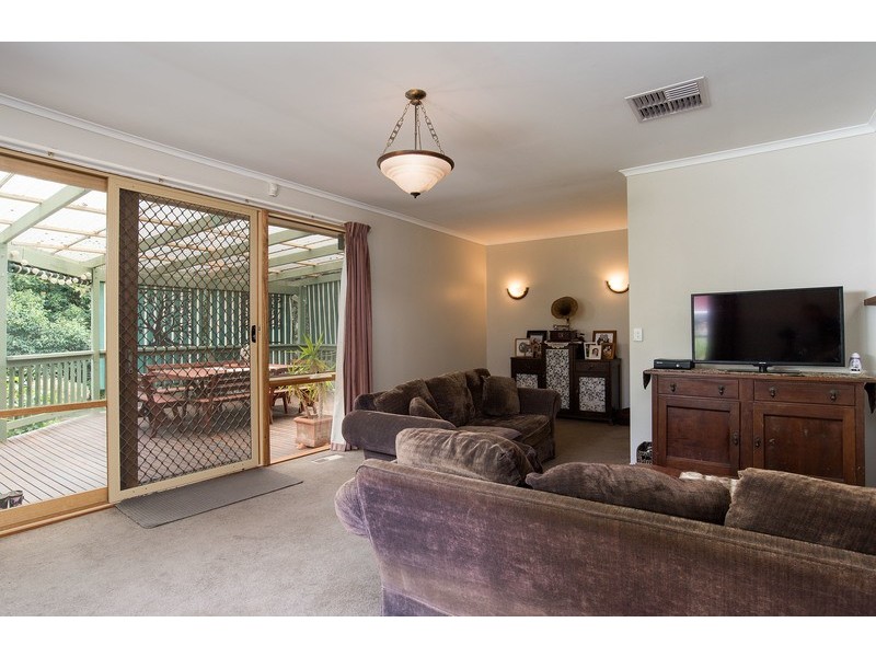19 Sarah Court, Montrose VIC 3765