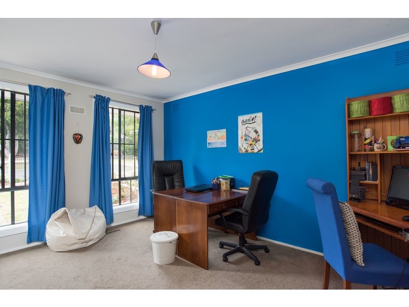 19 Sarah Court, Montrose VIC 3765