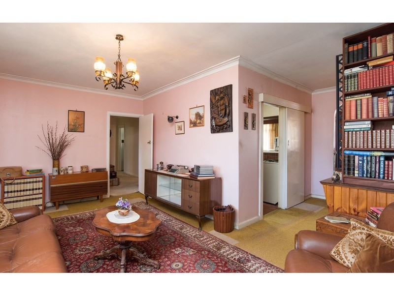 52 Tamworth Road, Kilsyth VIC 3137