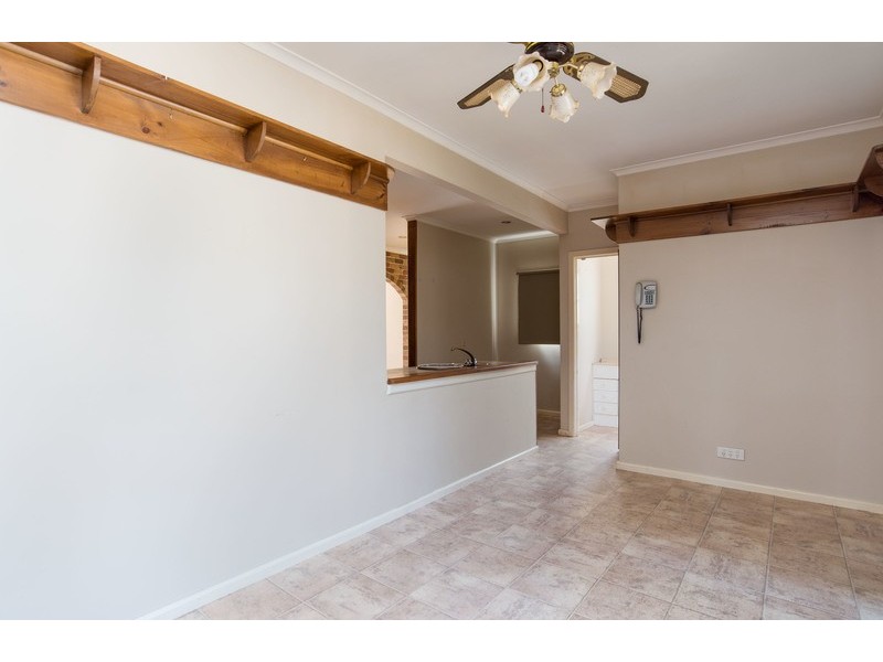 25 Tennyson Avenue, Kilsyth VIC 3137