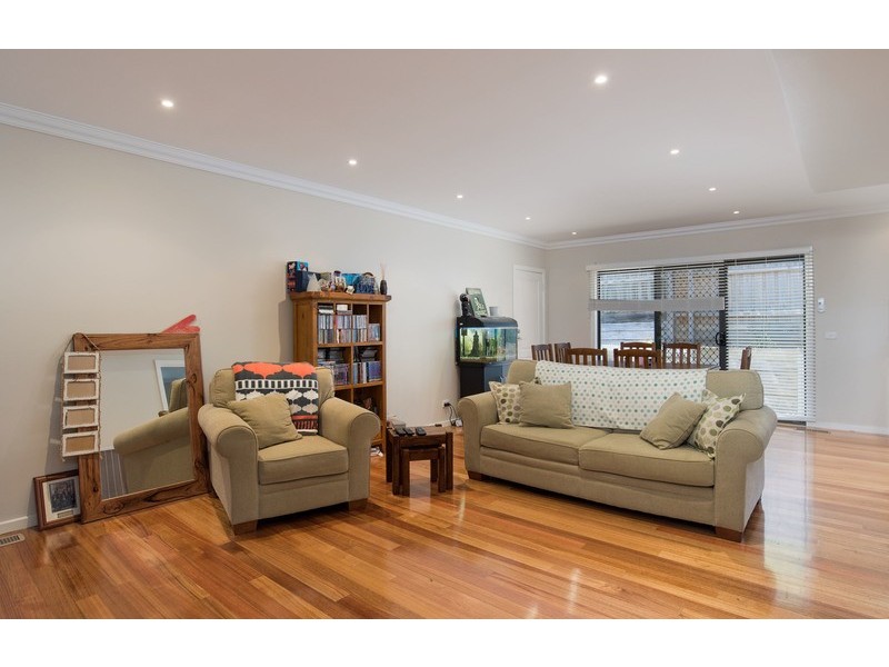 1/7 El Centro, Chirnside Park VIC 3116