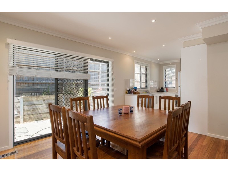 1/7 El Centro, Chirnside Park VIC 3116