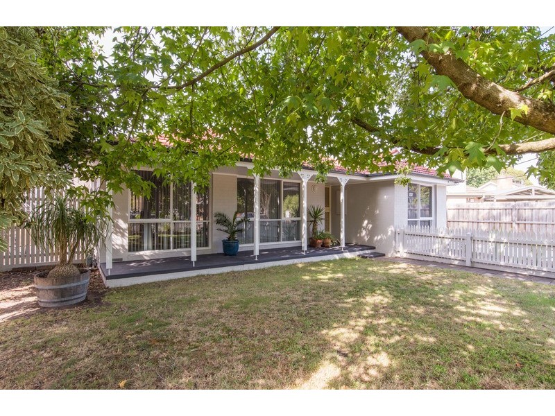 1/20 Lena Grove, Kilsyth VIC 3137