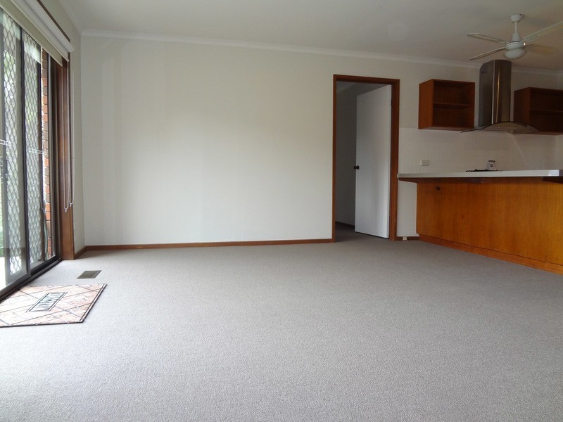 10 Baradine Road, Mooroolbark VIC 3138