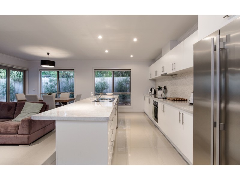 38a Blackburn Road, Mooroolbark VIC 3138