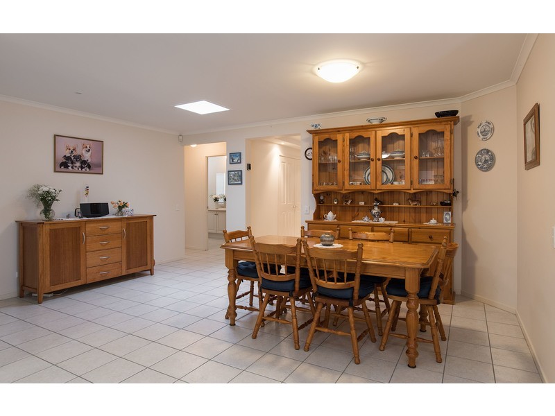 16 Regency Drive, Kilsyth South VIC 3137