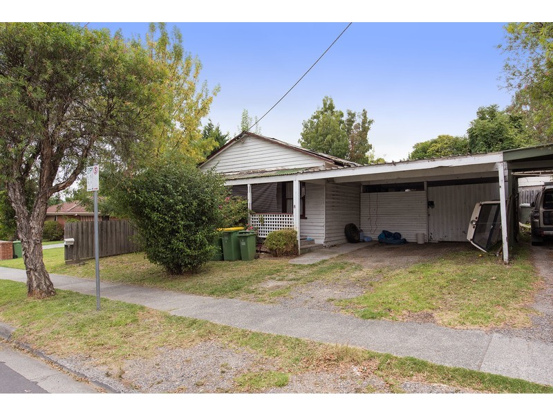 8 John Street, Lilydale VIC 3140