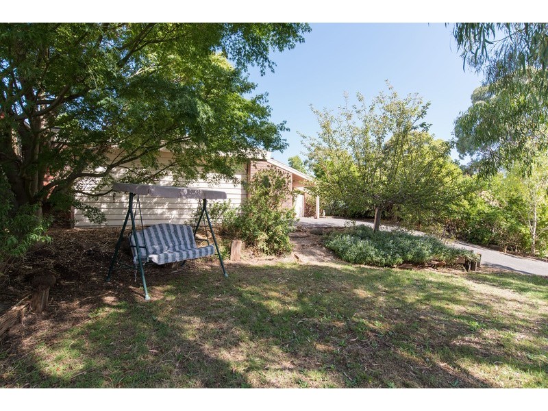 14 Blackfriars Lane, Chirnside Park VIC 3116