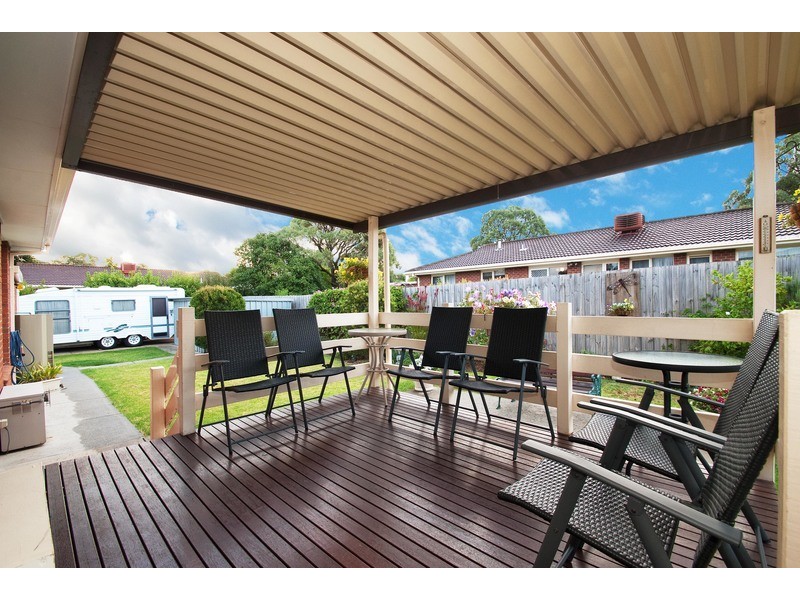 4/100 Hull Road, Croydon VIC 3136