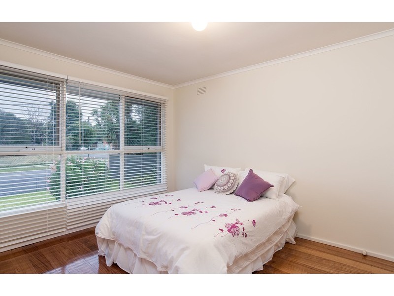 92 Cardigan Road, Mooroolbark VIC 3138