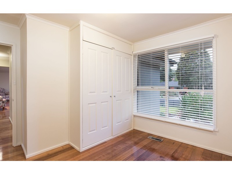 92 Cardigan Road, Mooroolbark VIC 3138